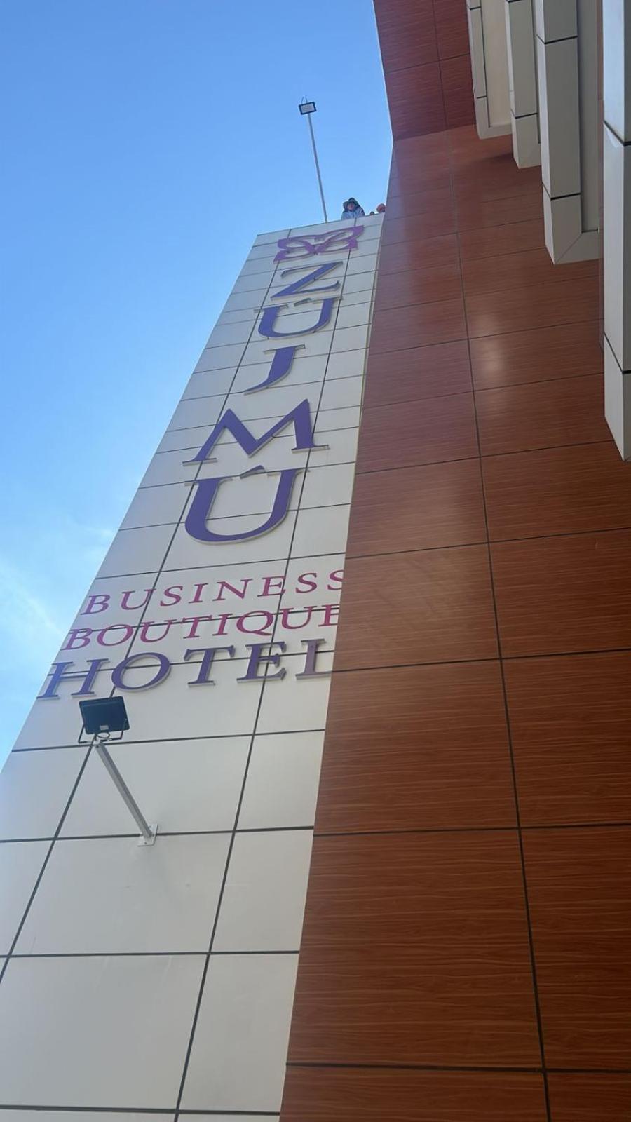 Zujmu Business Boutique Hotel 阿瓜斯卡达特斯 外观 照片